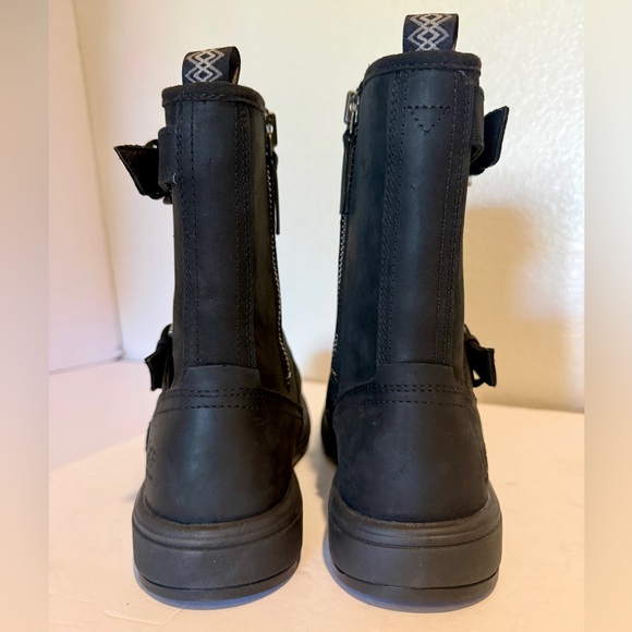 UGG Biltmore Moto Engineer Waterproof Leather Boot Black Buckle Zip Mens 8.5 - Picture 5 of 11